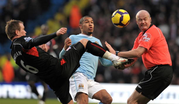 对年轻球员 对年轻球员